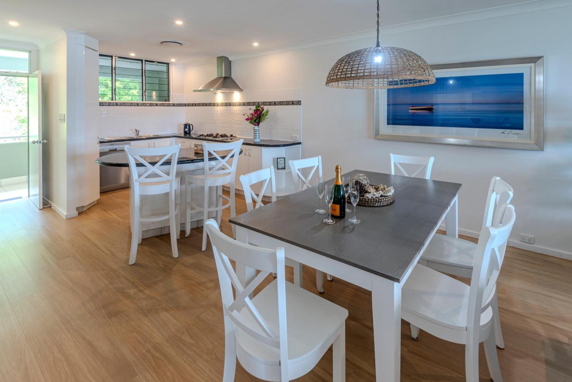 Lagoon Beachfront Lodge 202 On Hamilton Island By Hamorent Exterior foto